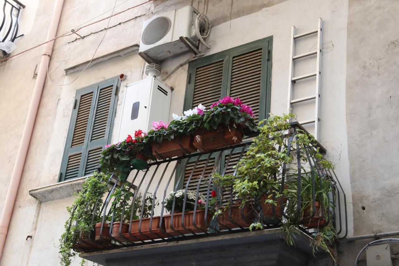 Appartamento El Puerto Short Let Napoli Esterno foto